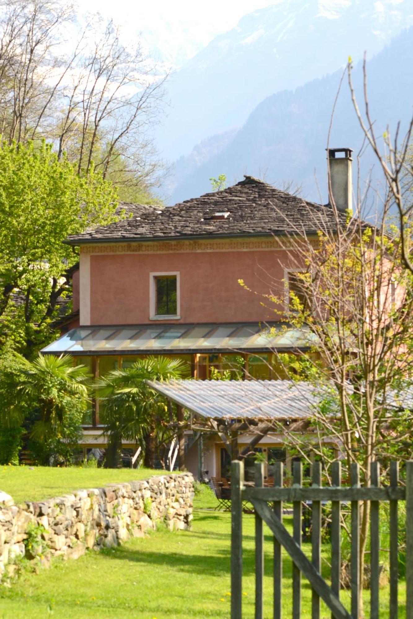 Centro Arte Cabbiolo Hotel Buitenkant foto